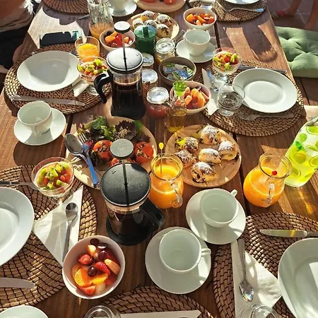 Casa Amani Bed & Breakfast
